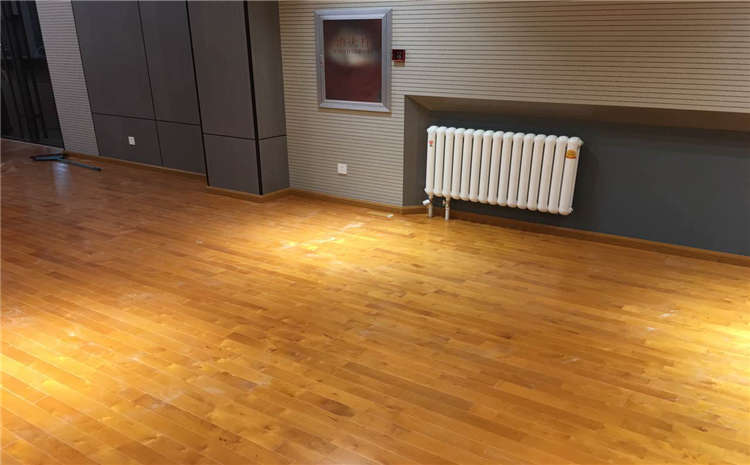 賽事場館體育木地板施工方案