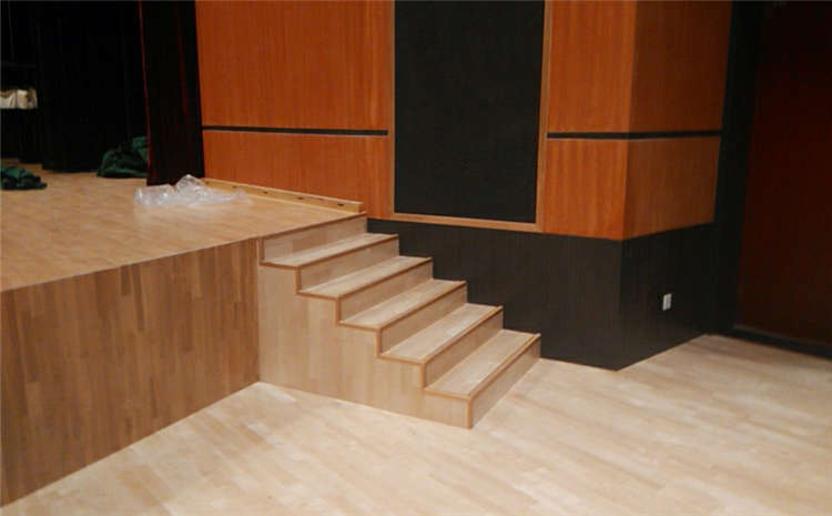 西寧專業(yè)運(yùn)動(dòng)木地板公司