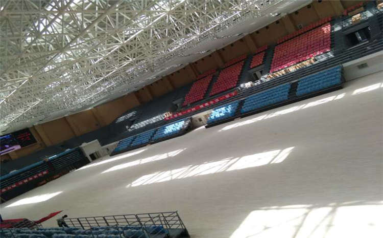 私人籃球場地板打磨翻新