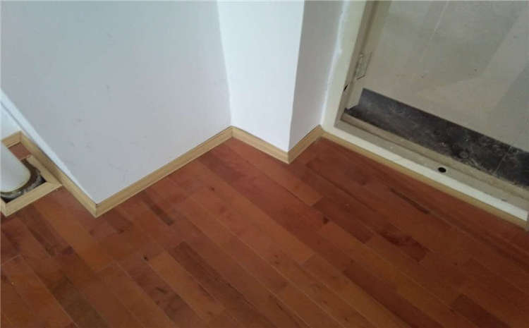 西藏楓樺木運(yùn)動木地板廠家直銷