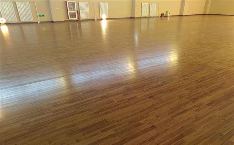 山東企口運(yùn)動(dòng)木地板廠家