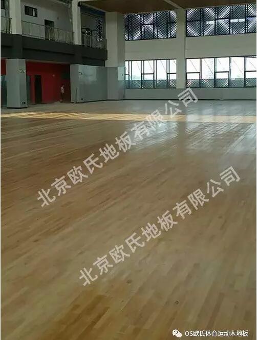 安徽蚌埠市懷遠(yuǎn)全民健身活動中心楓木一級三拼板案例-圖3 安徽蚌埠市懷遠(yuǎn)全民健身活動中心楓木一級三拼板案例-圖3