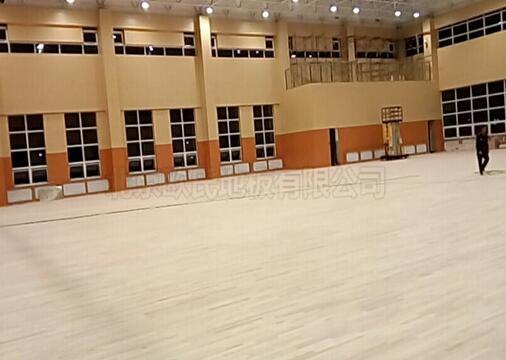 遼寧盤錦大洼高級(jí)中學(xué)籃球館體育木地板 遼寧盤錦大洼高級(jí)中學(xué)籃球館體育木地板