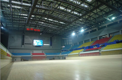 室內(nèi)體育場館的楓木運(yùn)動地板采購需要考慮到的問題 室內(nèi)體育場館的楓木運(yùn)動地板采購需要考慮到的問題