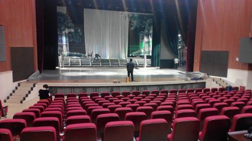 舞臺地板什么材質(zhì)好 舞臺地板什么材質(zhì)好