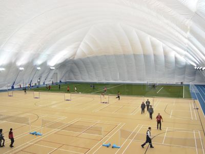 一館多用，四季適宜：氣膜體育館的優(yōu)勢(shì)和特點(diǎn)！
