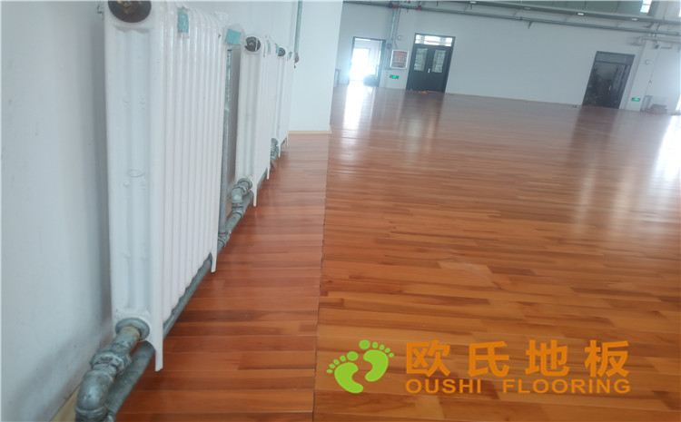 烏魯木齊烏蘇市南區(qū)中學體育館運動木地板案例-歐氏運動木地板