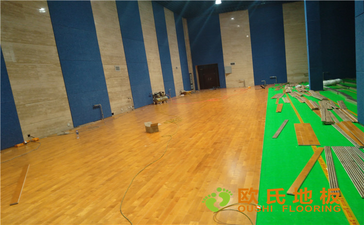 內(nèi)蒙古赤峰市**稅務(wù)總局職工活動(dòng)中心木地板案例-歐氏運(yùn)動(dòng)木地板